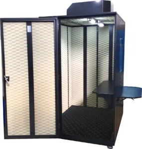 cabine-ensaio-preta-dentro1
